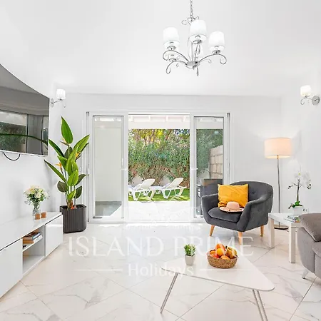 Family In A Heated Pool Complex In Golf Del Sur Fv4 * サンミゲル・デ・アボナ